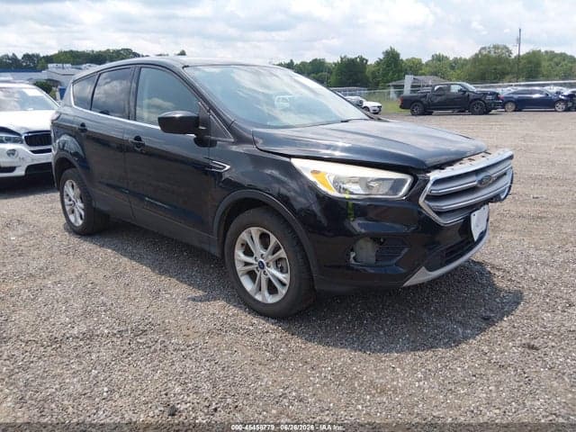 2017 FORD ESCAPE SE 1