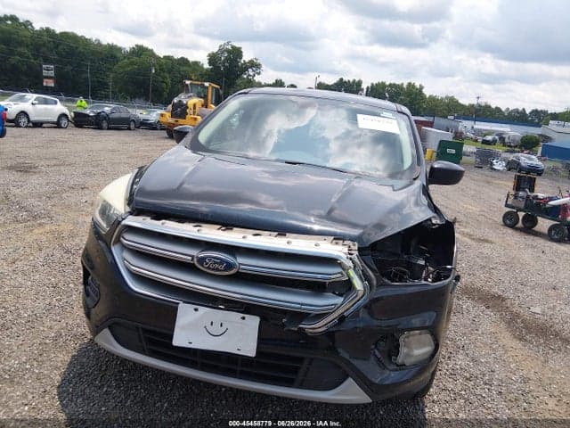 2017 FORD ESCAPE SE 13