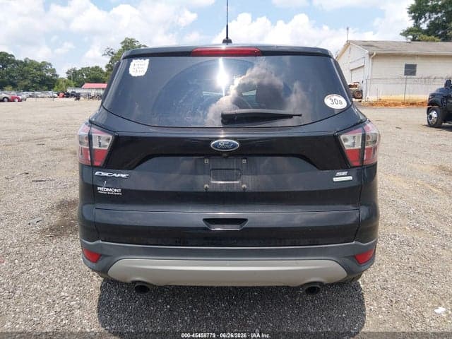 2017 FORD ESCAPE SE 17