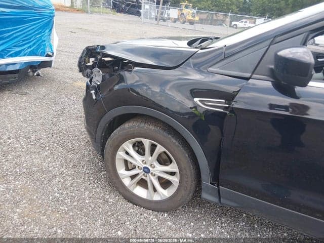 2017 FORD ESCAPE SE 6