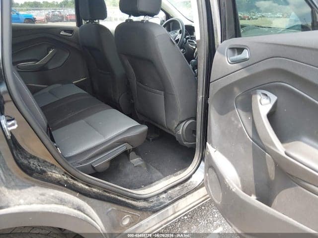 2017 FORD ESCAPE SE 8