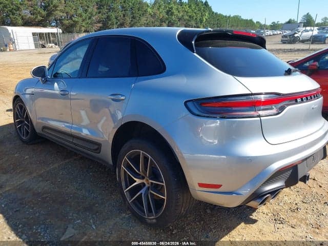2023 PORSCHE MACAN T 3