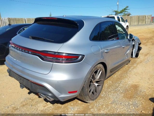 2023 PORSCHE MACAN T 4