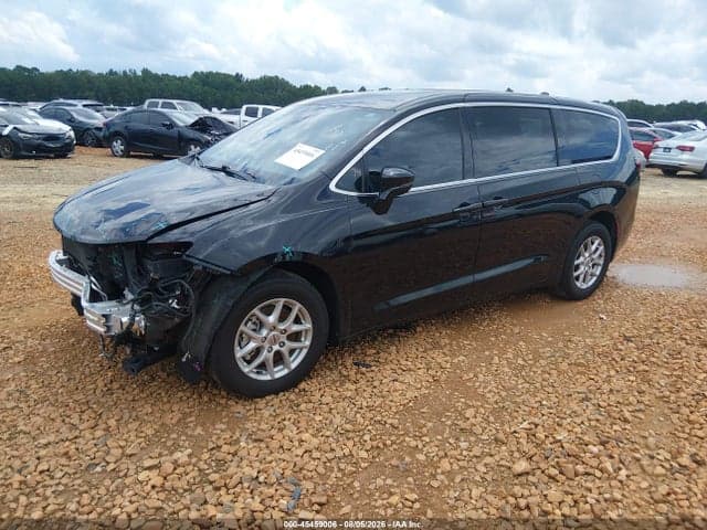 2024 CHRYSLER PACIFICA TOURING 2