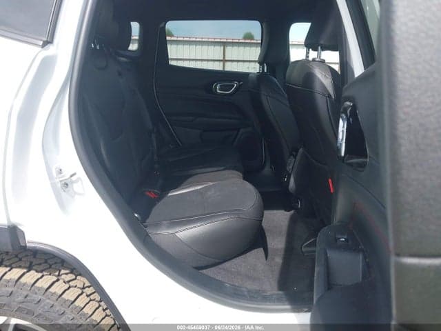2024 JEEP COMPASS TRAILHAWK 4X4 8