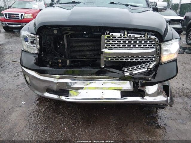 2018 RAM 1500 LARAMIE 4X4 5'7 BOX 6