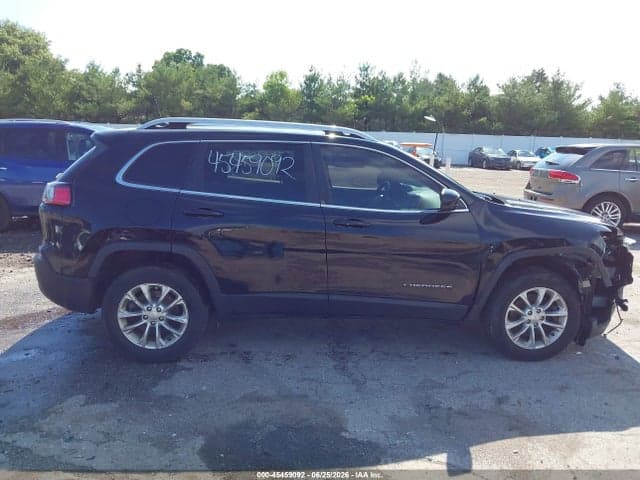 2019 JEEP CHEROKEE LATITUDE 4X4 13