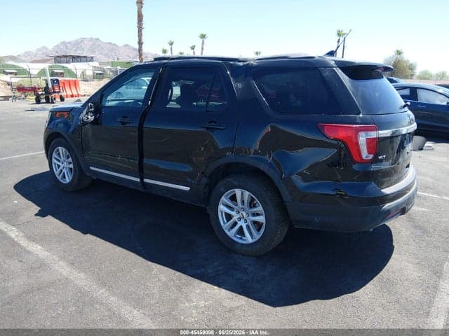 2019 FORD EXPLORER XLT 3