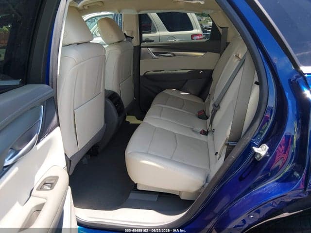 2024 CADILLAC XT5 AWD 8