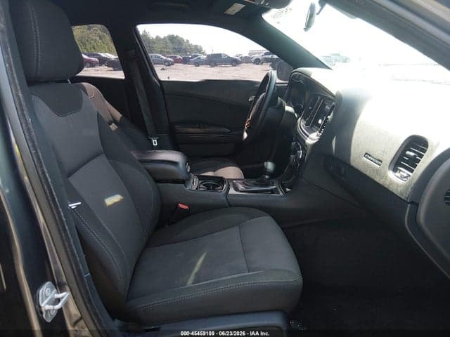 2018 DODGE CHARGER SXT RWD 5