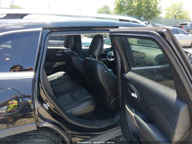 2017 JEEP CHEROKEE LIMITED 8