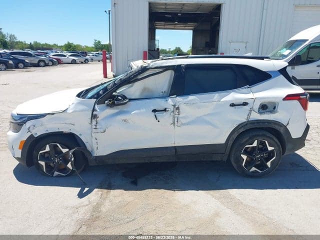 2024 KIA SELTOS EX 14