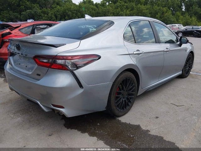 2023 TOYOTA CAMRY SE 4