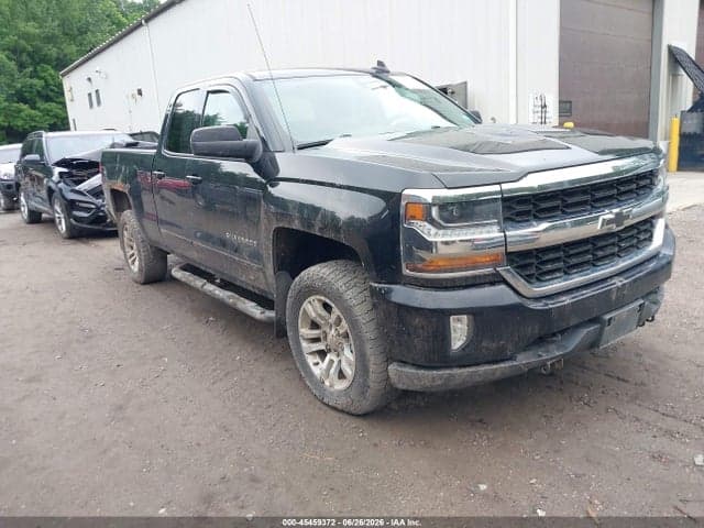 2017 CHEVROLET SILVERADO K1500 LT - 1