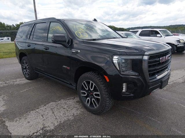 2021 GMC YUKON AT4 1