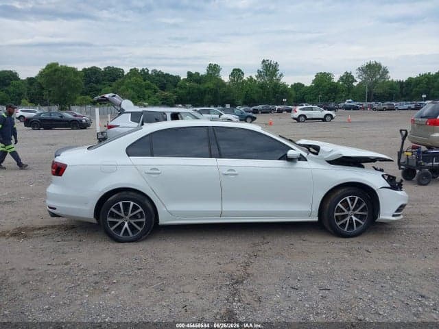 2017 VOLKSWAGEN JETTA 1.4T SE 14