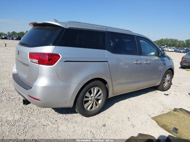 2017 KIA SEDONA LX 4