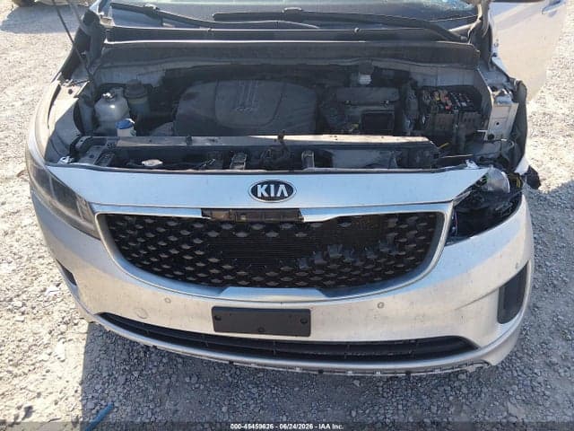 2017 KIA SEDONA LX 10
