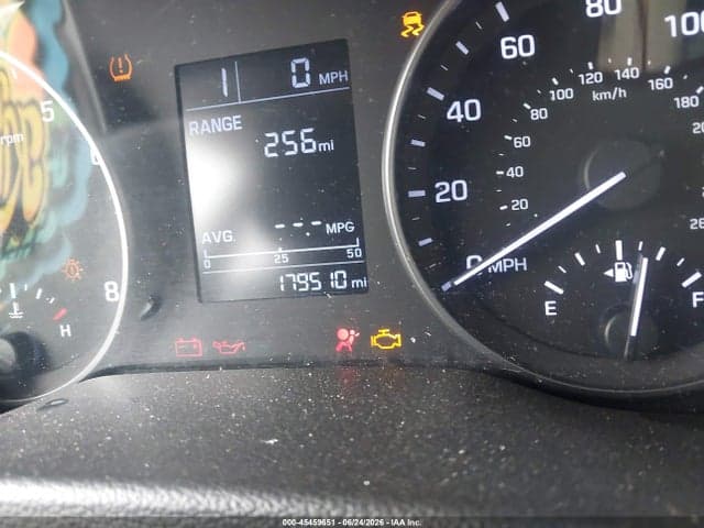 2017 HYUNDAI ELANTRA SE 15