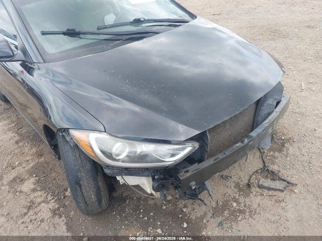 2017 HYUNDAI ELANTRA SE 18