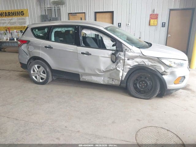 2017 FORD ESCAPE S 1