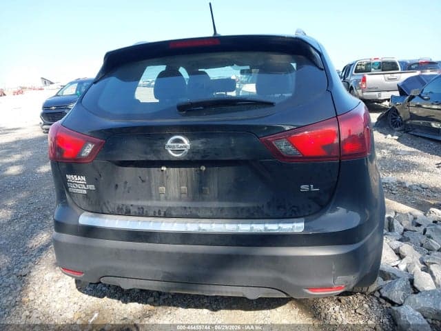 2017 NISSAN ROGUE SPORT SL 16