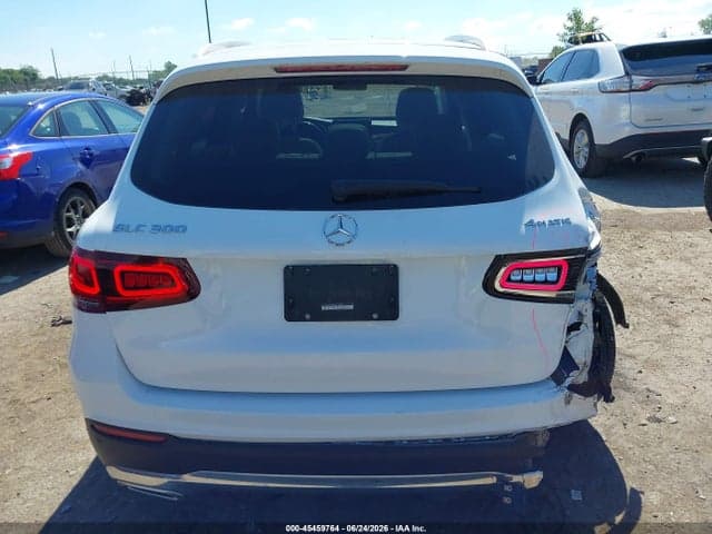 2022 MERCEDES-BENZ GLC 300 4MATIC SUV 16