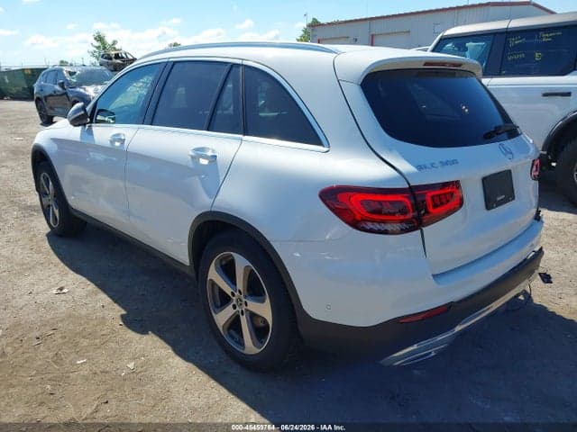 2022 MERCEDES-BENZ GLC 300 4MATIC SUV 3