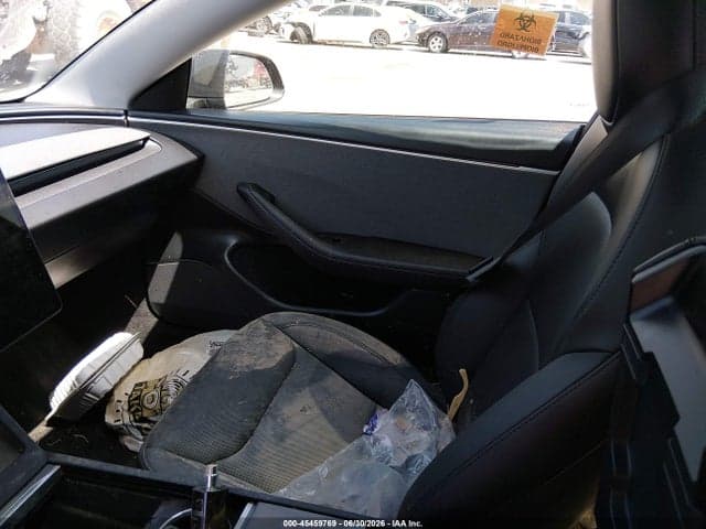 2026 TESLA MODEL 3 PREMIUM REAR-WHEEL DRIVE/REAR-WHEEL DRIVE 5