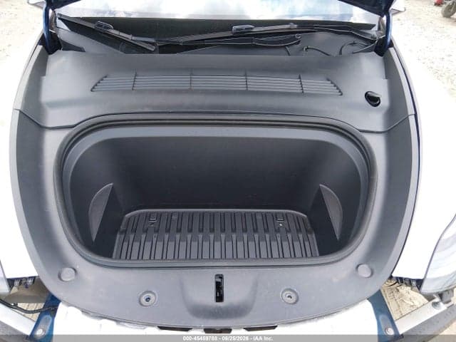 2025 TESLA MODEL Y LONG RANGE DUAL MOTOR ALL-WHEEL DRIVE 10
