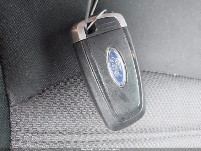 2019 FORD FUSION SE 11