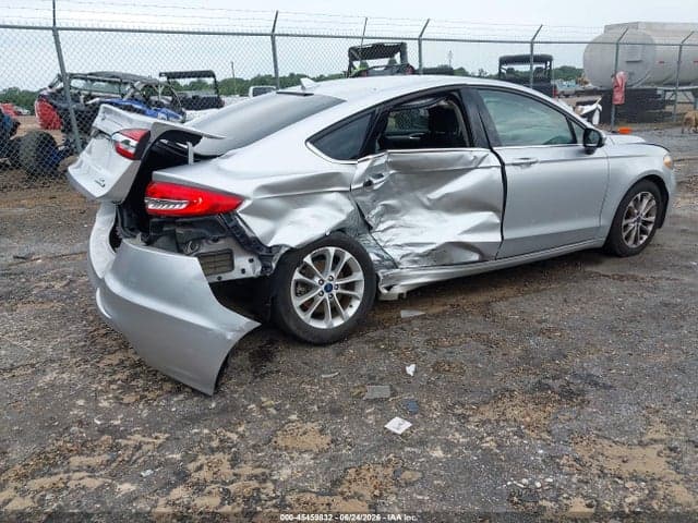 2019 FORD FUSION SE 4