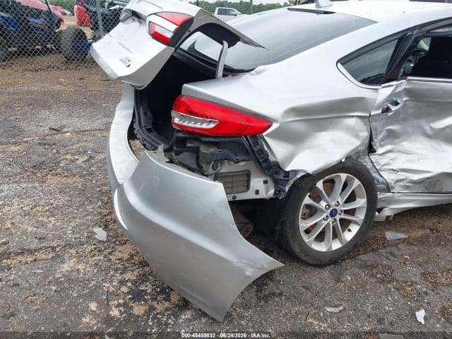 2019 FORD FUSION SE 6