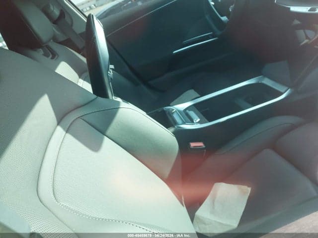 2025 LUCID AIR PURE 5