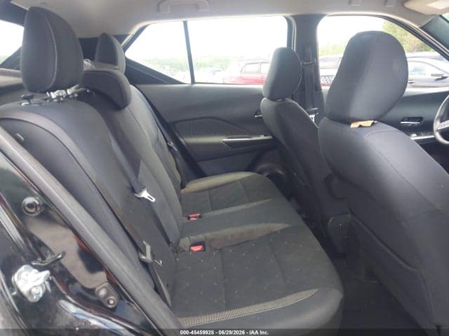 2019 NISSAN KICKS SV 8