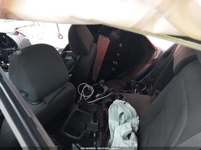 2017 CHEVROLET CRUZE LT AUTO 8