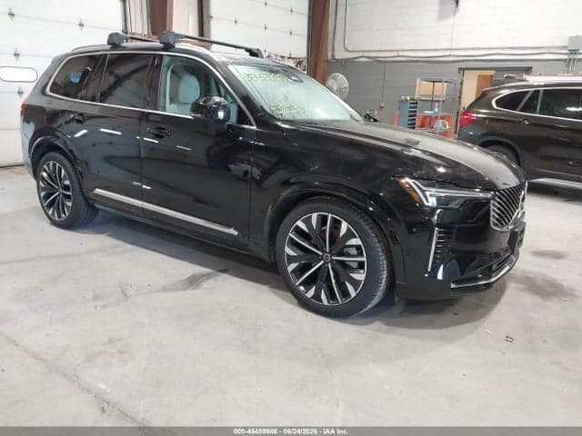 2025 VOLVO XC90 B6