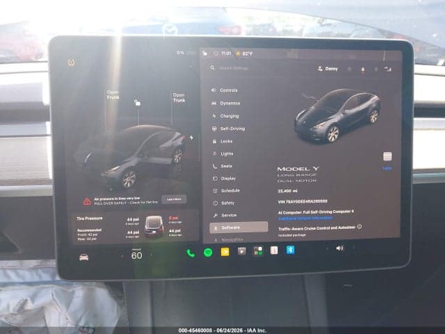 2024 TESLA MODEL Y 8
