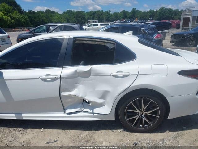 2024 TOYOTA CAMRY SE 6
