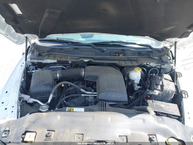 2019 RAM 1500 CLASSIC EXPRESS 4X4 6'4 BOX 10