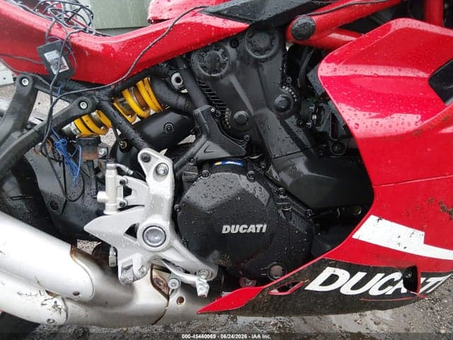 2023 DUCATI SUPERSPORT 8
