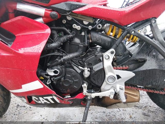 2023 DUCATI SUPERSPORT 9