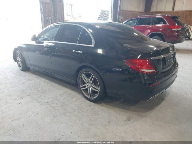 2017 MERCEDES-BENZ E 300 4MATIC 3