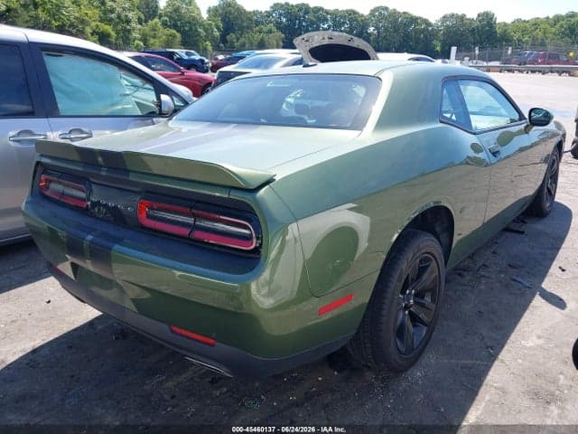 2019 DODGE CHALLENGER SXT 4