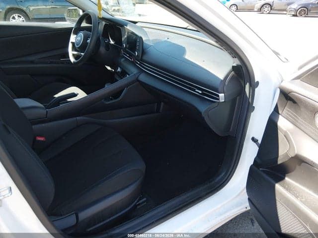 2021 HYUNDAI ELANTRA SEL 5