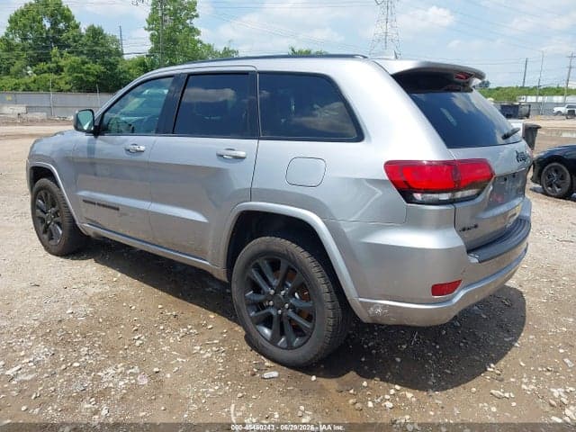 2021 JEEP GRAND CHEROKEE LAREDO X 4X4 3
