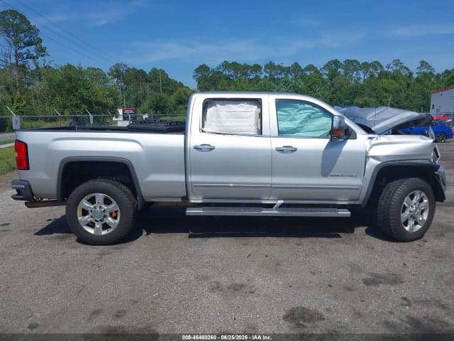 2017 GMC SIERRA 2500HD SLT 13