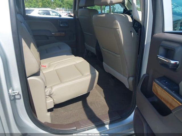 2017 GMC SIERRA 2500HD SLT 8