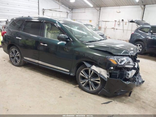 2019 NISSAN PATHFINDER PLATINUM 1