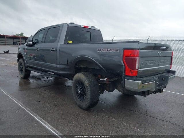 2022 FORD F-250 LARIAT 3